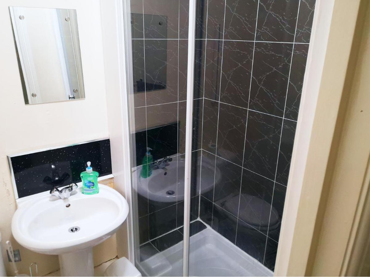 Derwent Street Apartment 2 - Self Contained - 2 Bed Self Catering Apartment Workington Exteriör bild