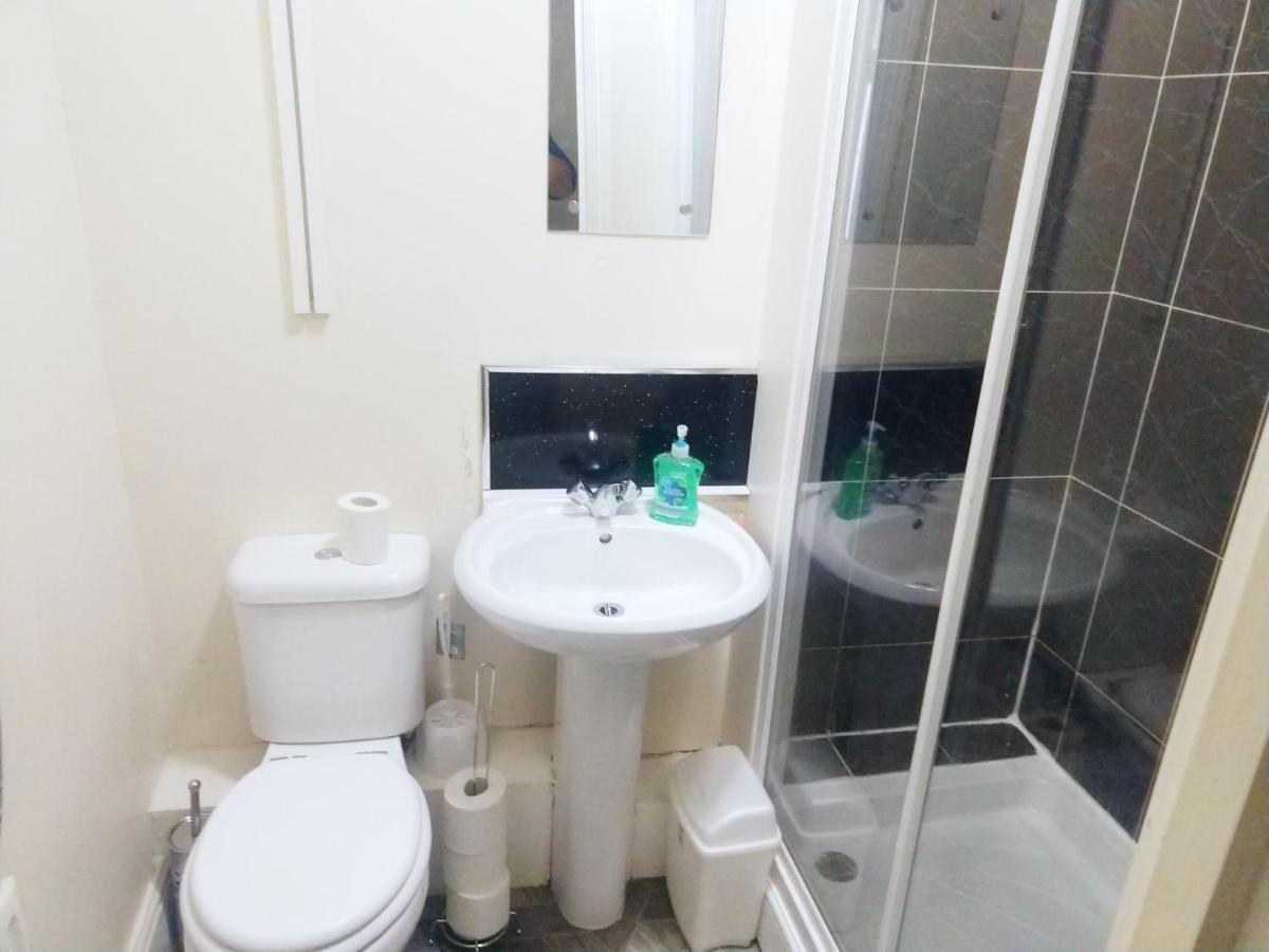 Derwent Street Apartment 2 - Self Contained - 2 Bed Self Catering Apartment Workington Exteriör bild